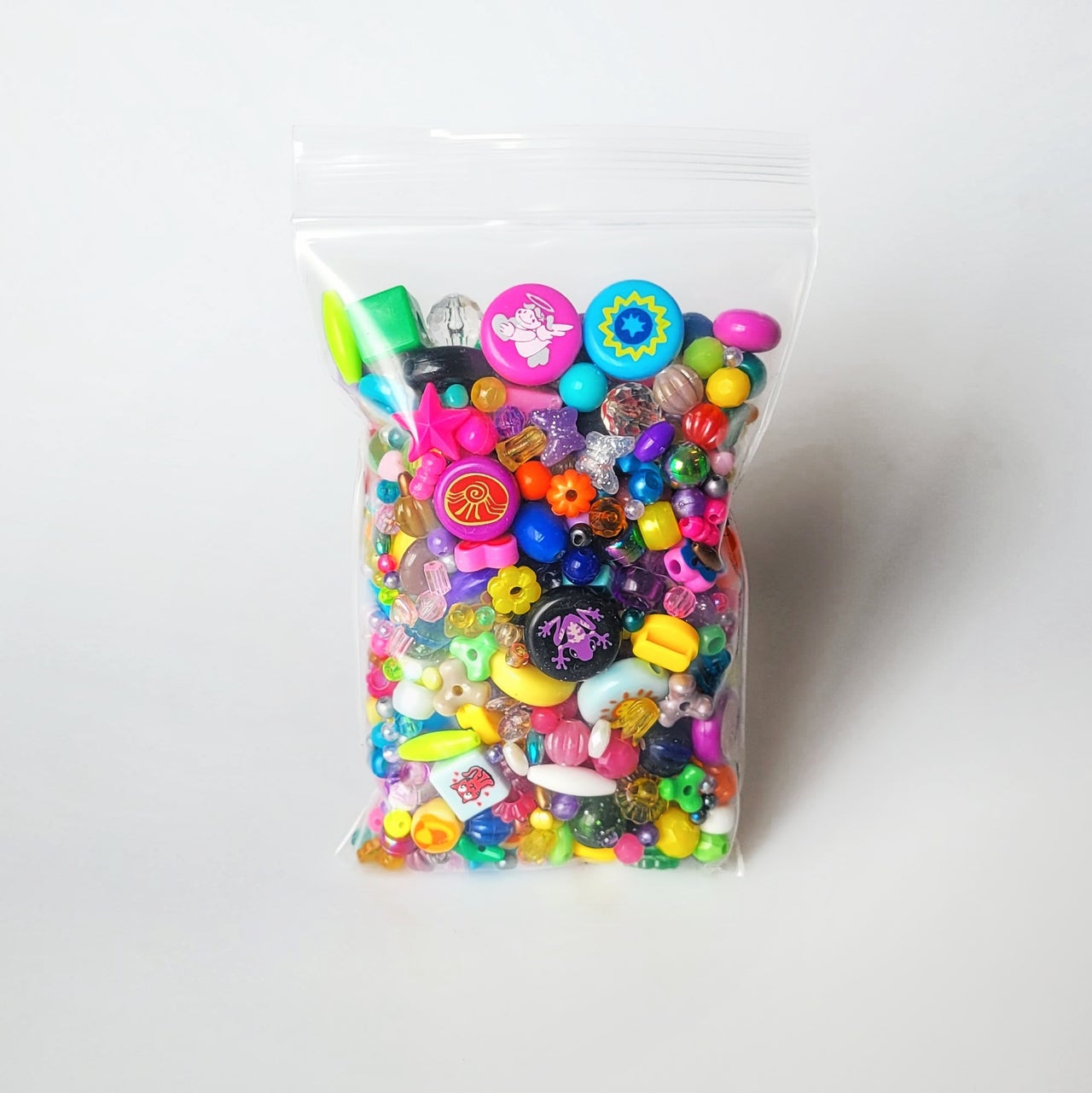 Hygloss Assorted Plastic Beads